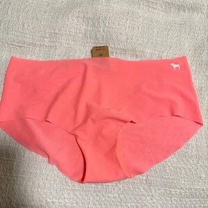 NWT PINK Size M